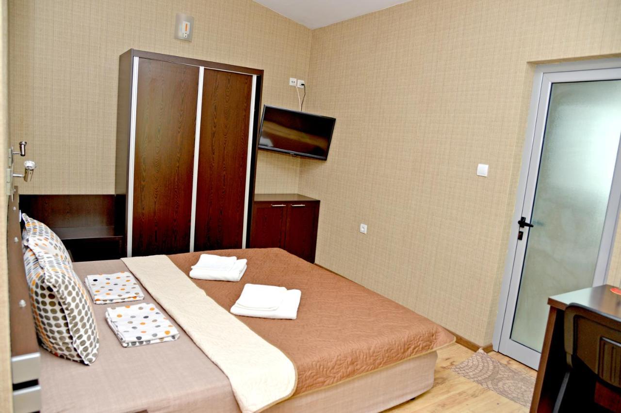 Dream Hotel Sliven Exteriör bild